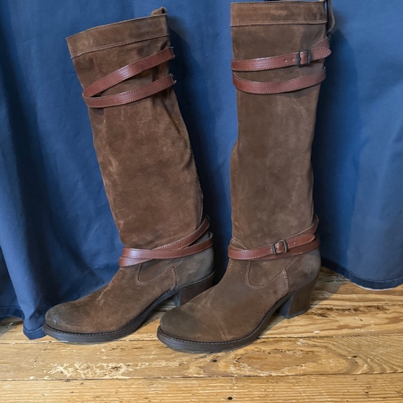 FRYE Oiled Brown Leather Jane Strappy Boots, size 8 EUC - Picture 9 of 15